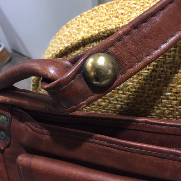 VINTAGE MESSENGER CROWN LEATHER BAGS - Picture 13 of 14